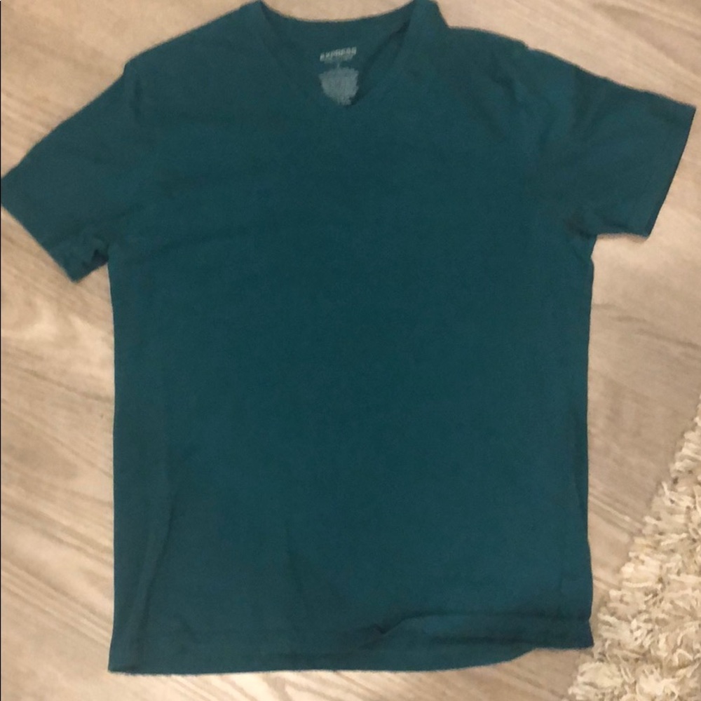 Express V neck tee